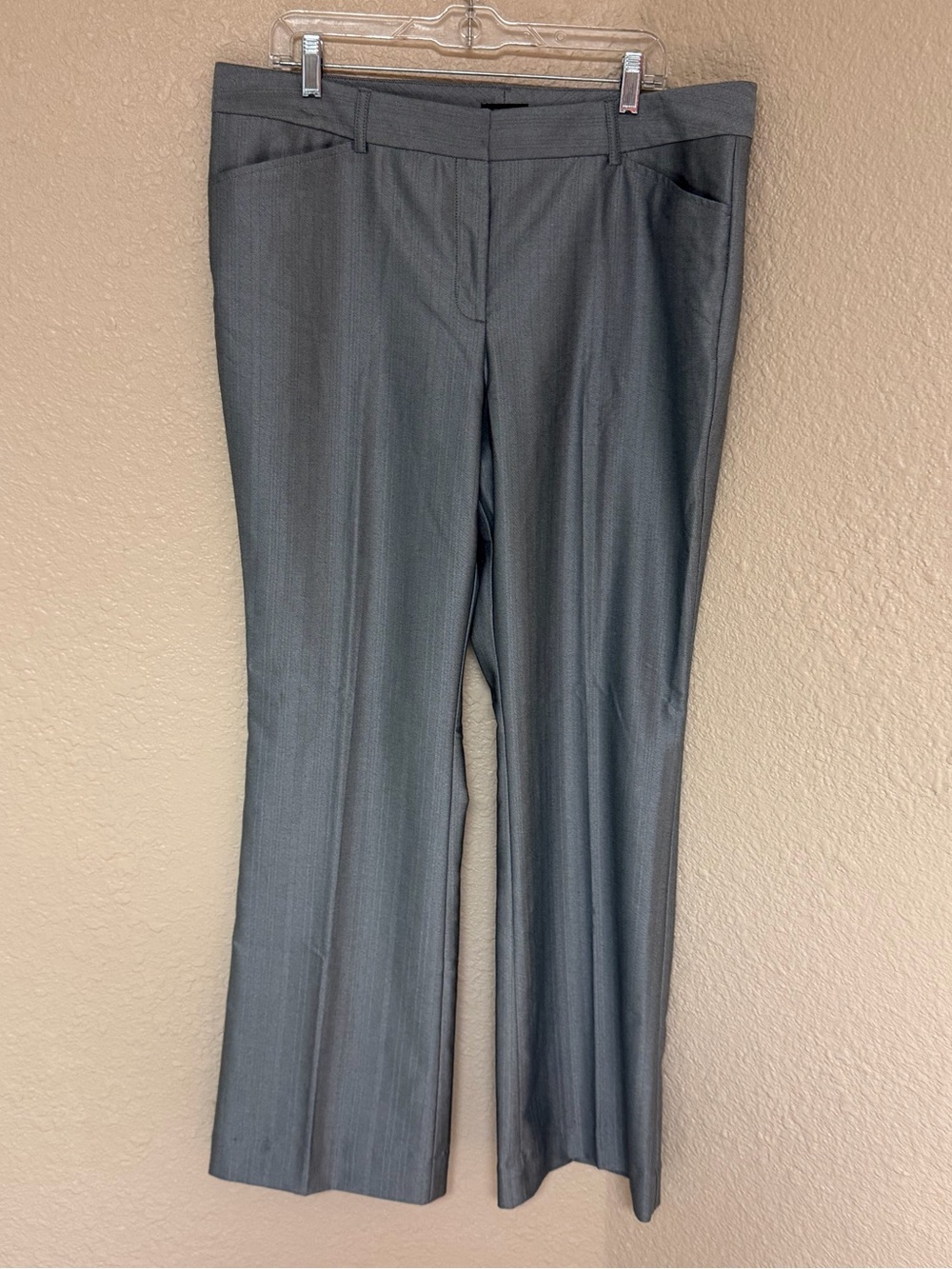 4/$20 Worthington Women's Gray Stripe Herringbone Pants